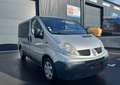 Renault Trafic II Combi Phase 2 L1H1 9 places 2.0 dCi 16V Combi court 90 cv Grau - thumbnail 4