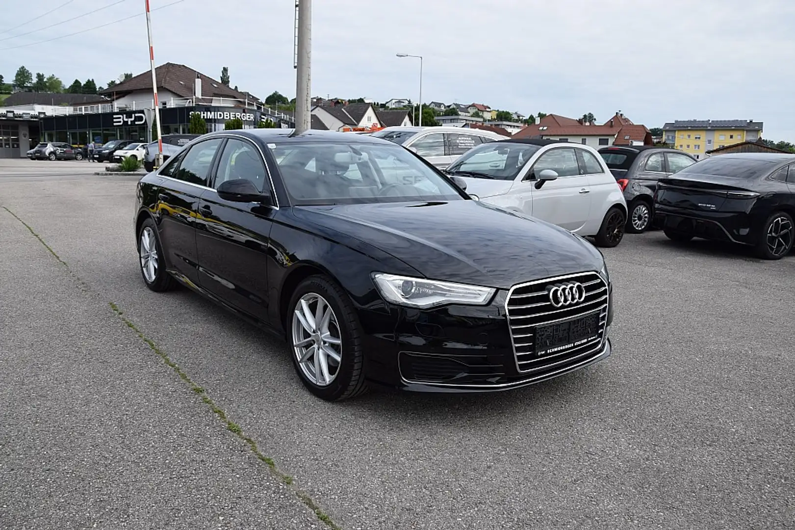 Audi A6 2,0 TDI ultra S-tronic Schwarz - 2