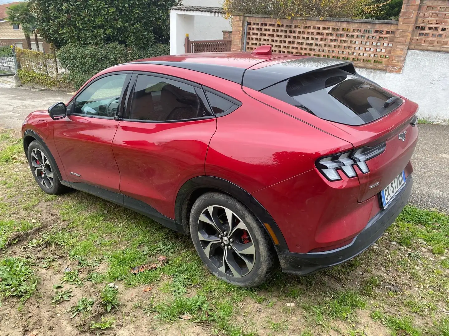 Ford Mustang Mustang Mach-e Mach-e Extended R awd 351cv auto Rood - 2