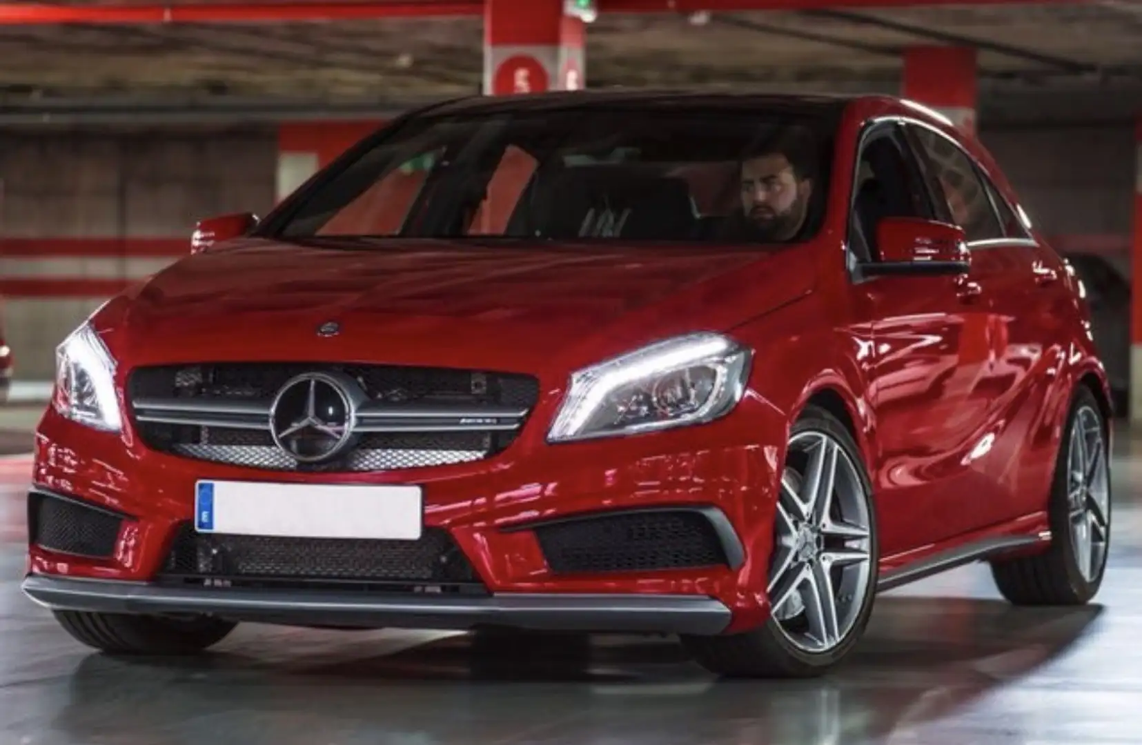 Mercedes-Benz A 45 AMG 4Matic 7G-DCT Rojo - 1