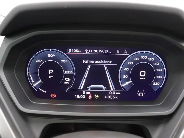 Audi Q4 e-tron view 16