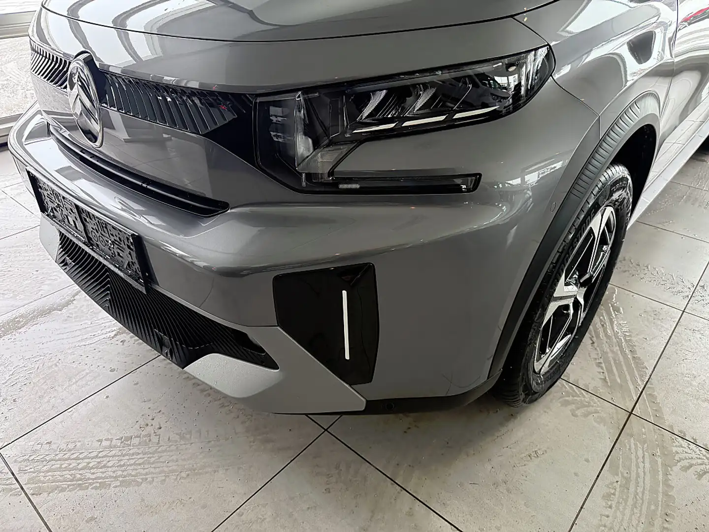 Citroen C3 Aircross Hybrid mHEV 145 Max ë-DSC6 Grau - 2