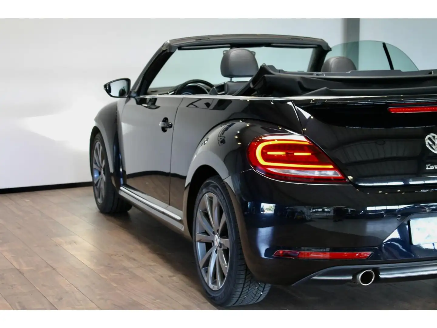 Volkswagen Coccinelle Coccinelle Cabriolet 1.2 16V TSI BlueMotion - 105  Noir - 2