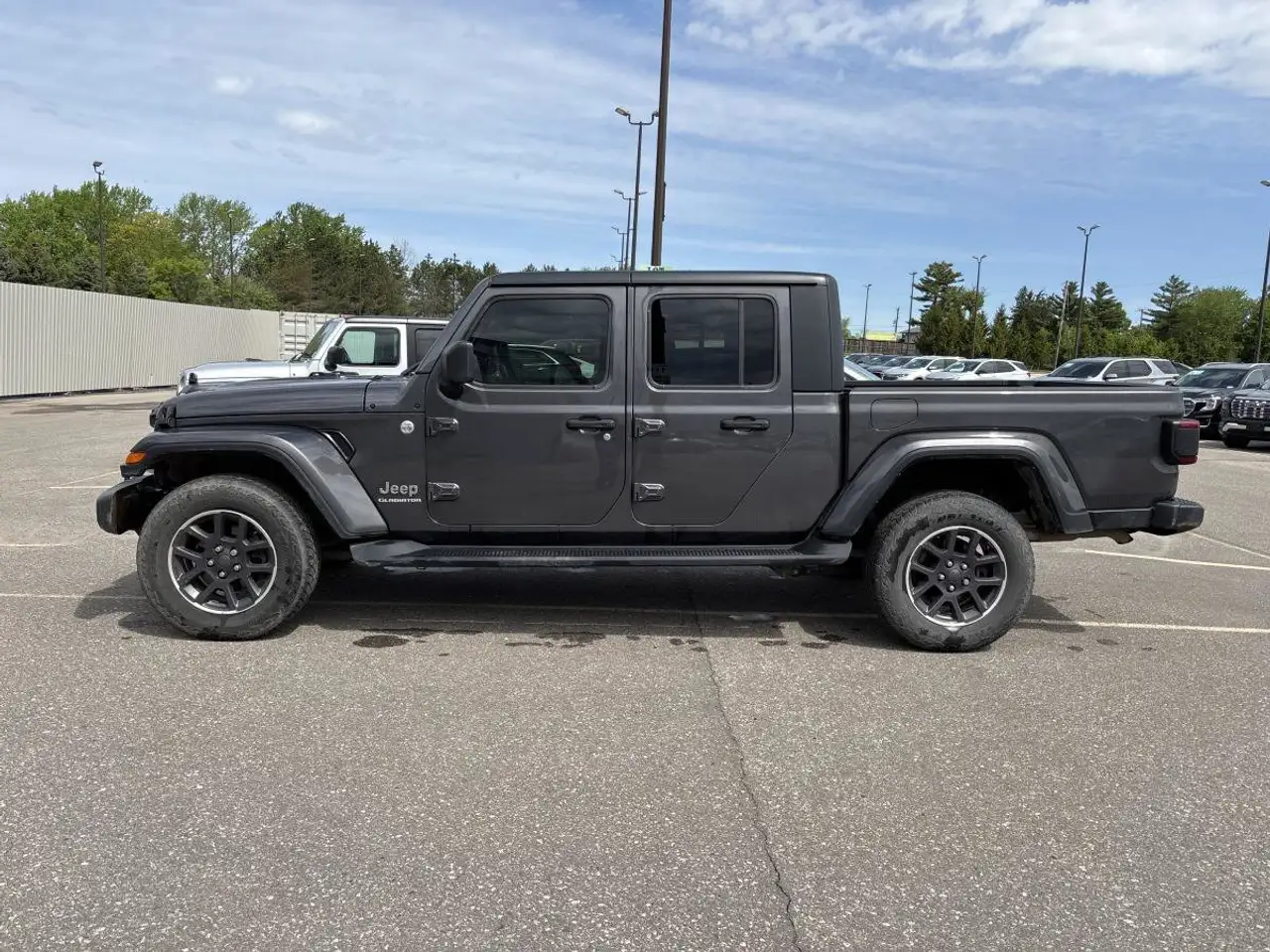 Jeep Gladiator снимка Jeep Gladiator
