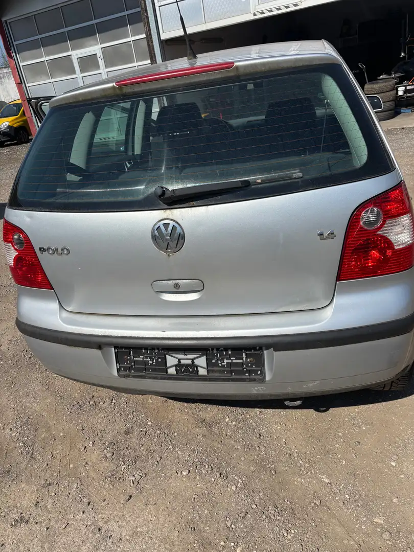Volkswagen Polo Classic 75 Highline - 2