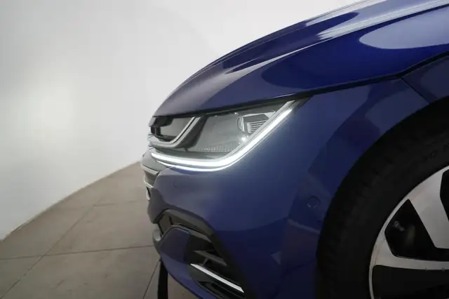 Volkswagen Arteon view 10