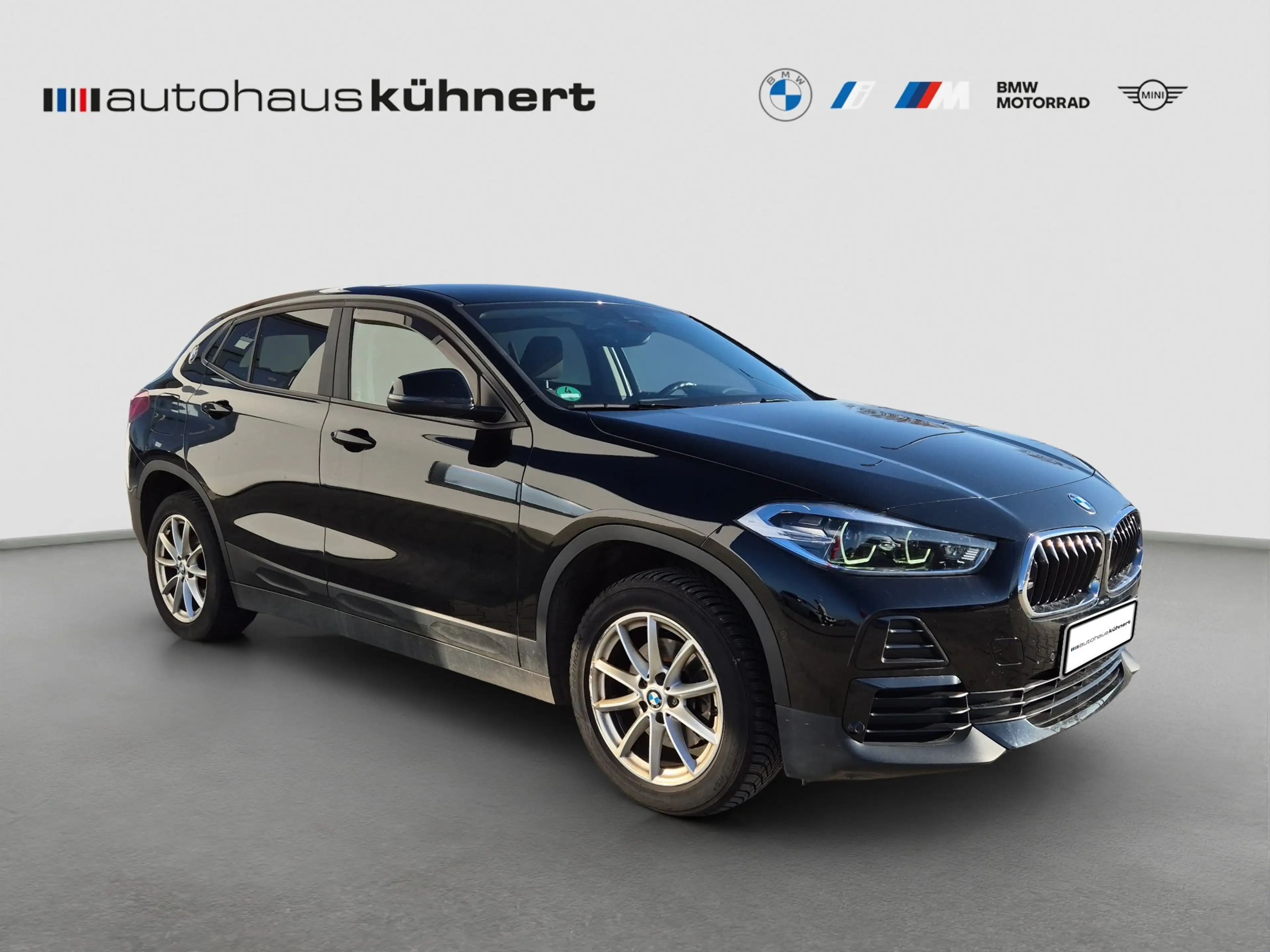 BMW X2 sDrive18d Advantage AHK LED Parkassistent — photo 8