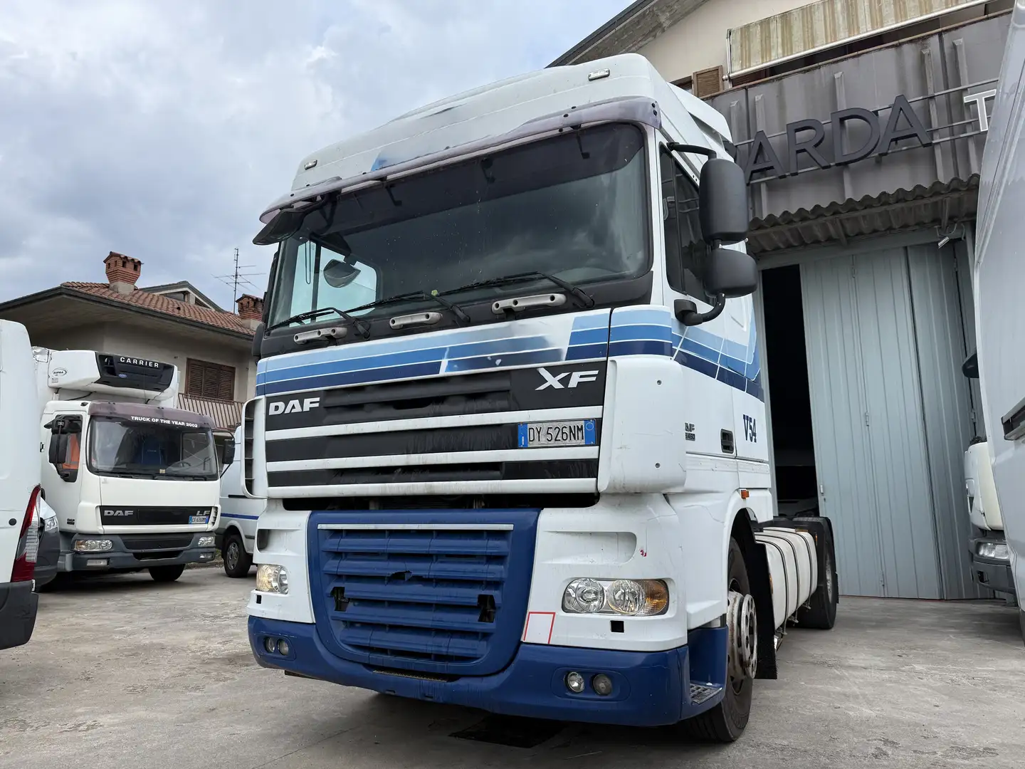 DAF 105/460/AUTOMATICO/2009 Bianco - 1