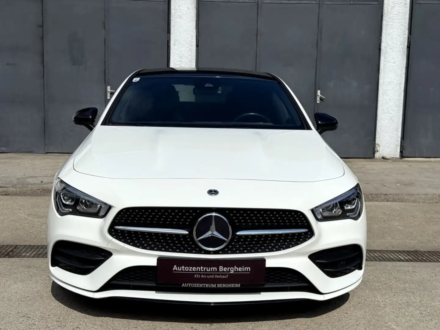 Mercedes-Benz CLA 180 d Aut. Weiß - 2