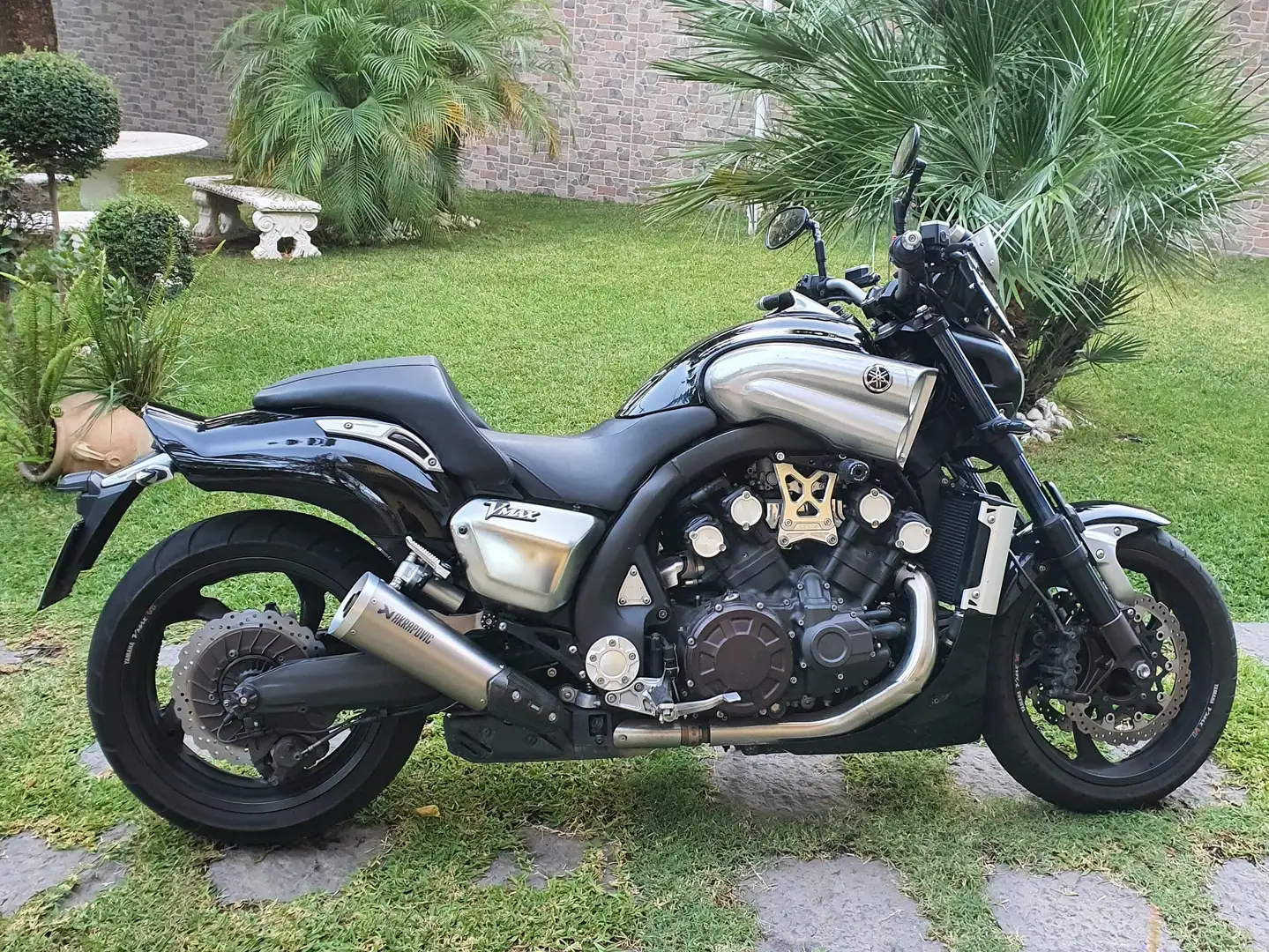 Yamaha Vmax VMAX 1700 – Prima serie storica 2009, 200CV Nero - 2