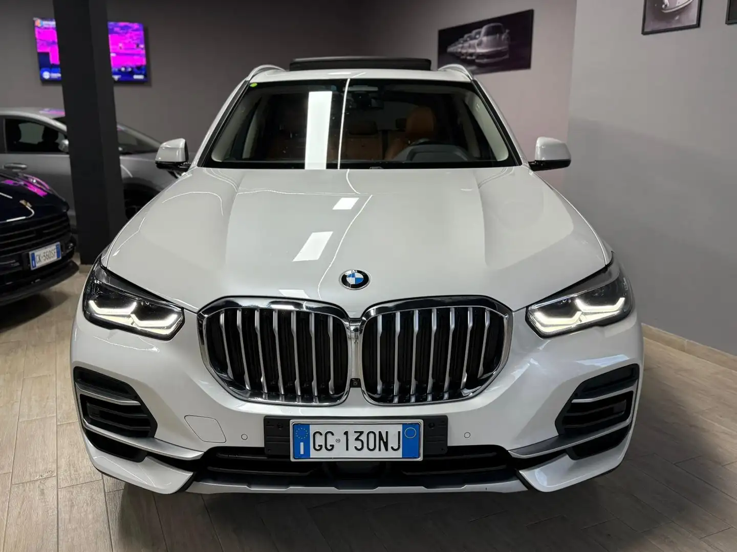 BMW X5 Xdrive25d XLine/ Tetto Panoramico Weiß - 2