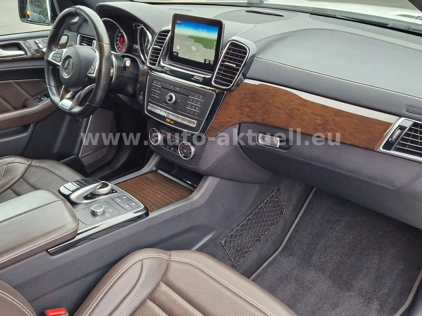 Mercedes-Benz GLE 63 AMG Coupe 4Matic B&O 22Zoll 360º NightPak Weiß - 2