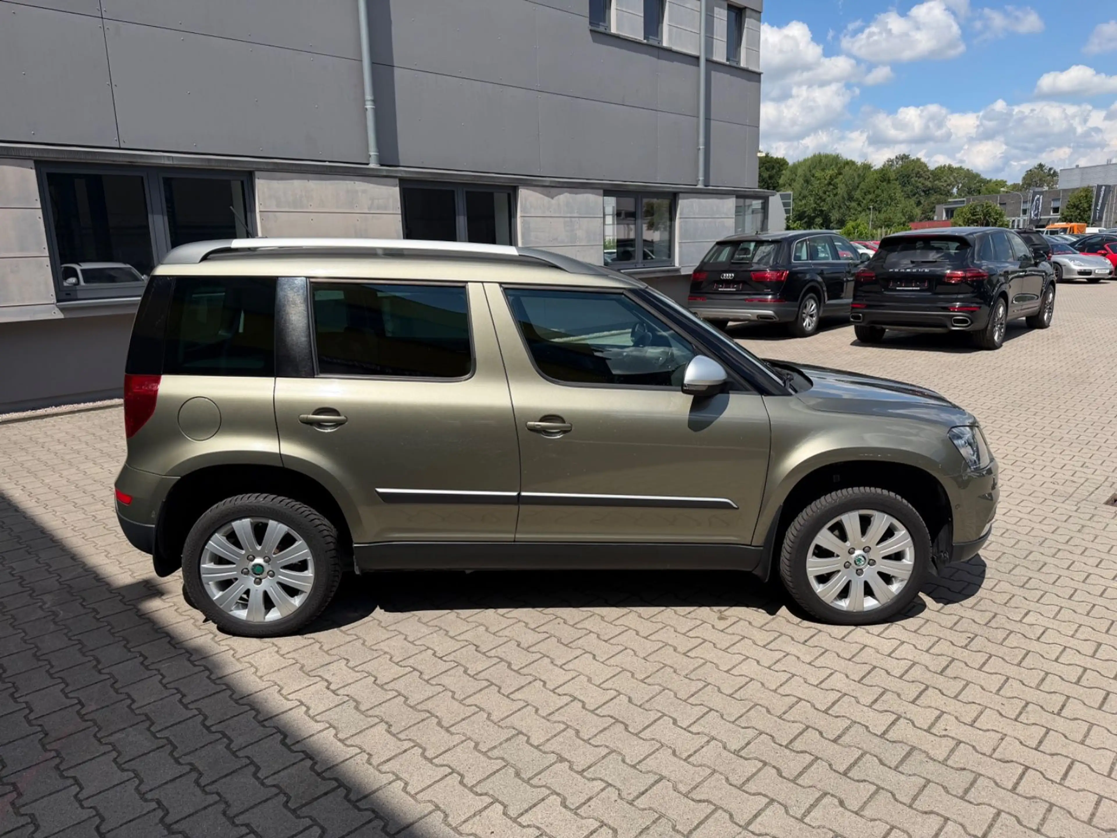 Skoda Yeti L&K Outdoor 4x4/ALLRAD/MEMORY/TEMP*/KAMERA — photo 7