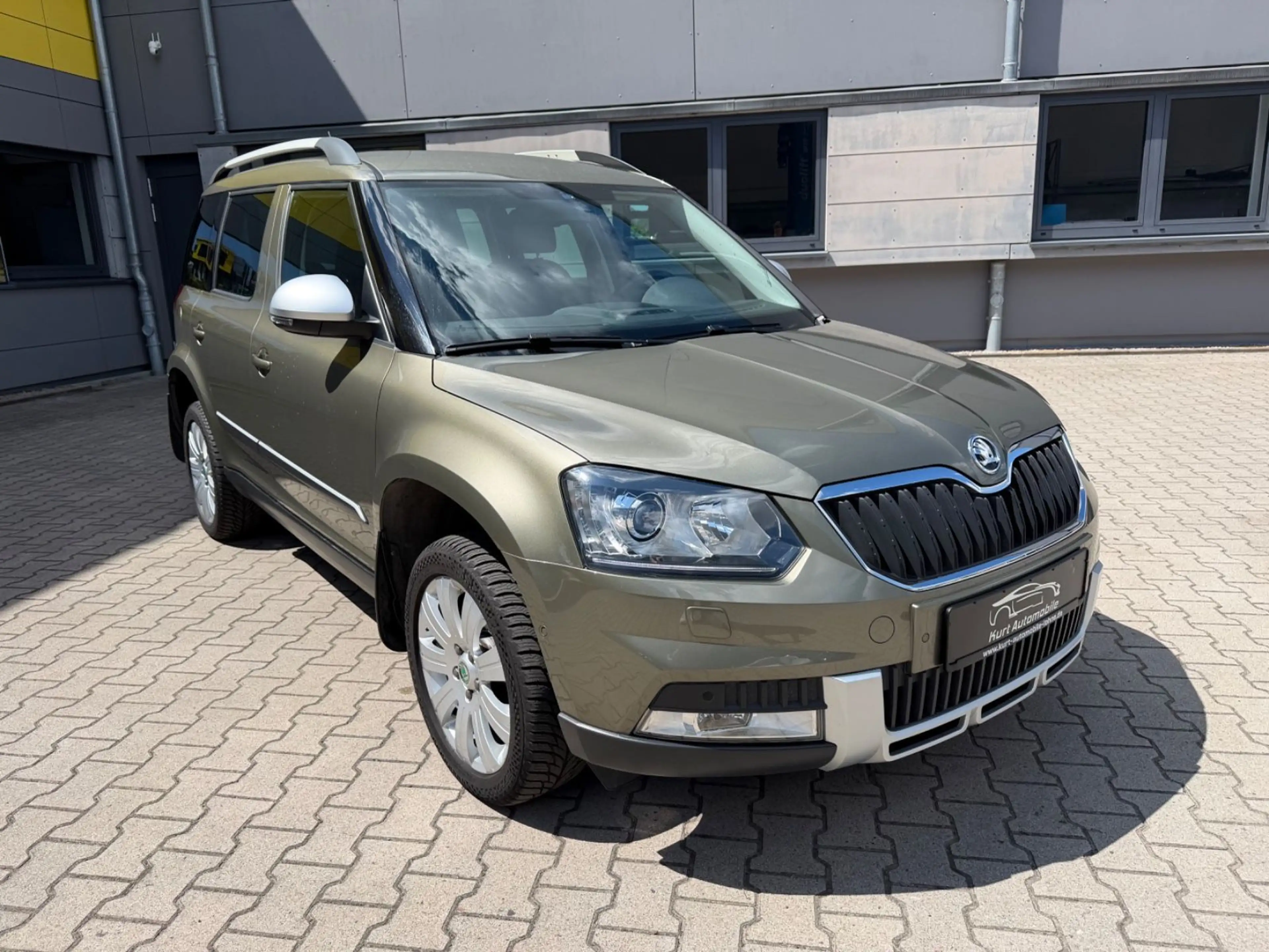 Skoda Yeti L&K Outdoor 4x4/ALLRAD/MEMORY/TEMP*/KAMERA — photo 8