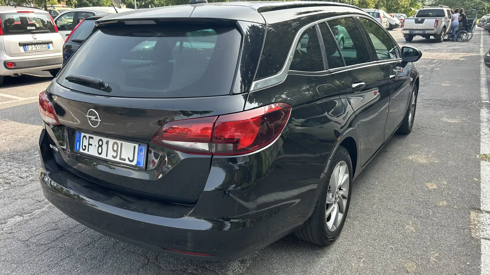 Opel Astra 1.5 D Start/Stop Automatik GS Line - 2