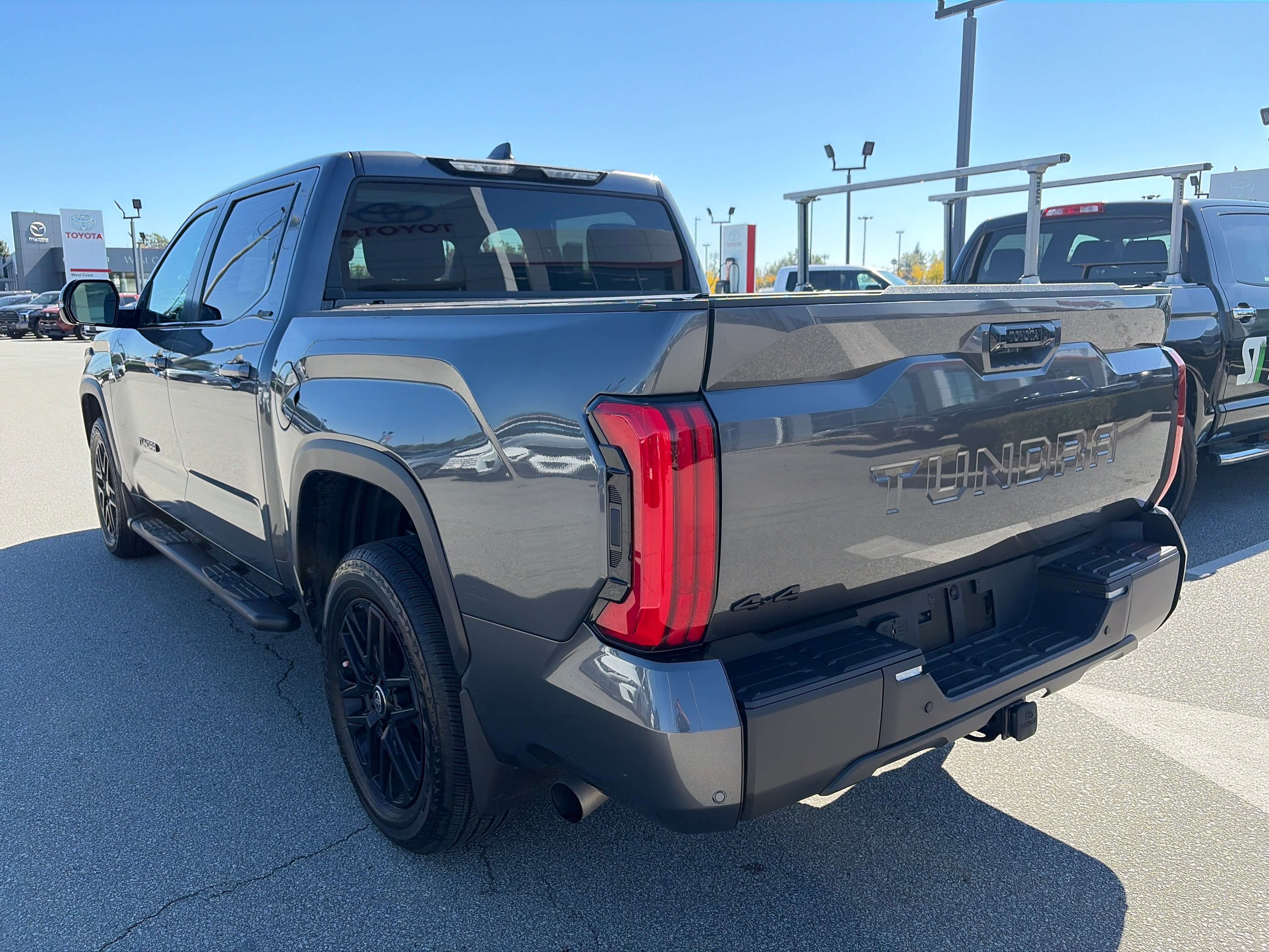 2026 Toyota Tundra LIMITED — снимка 3