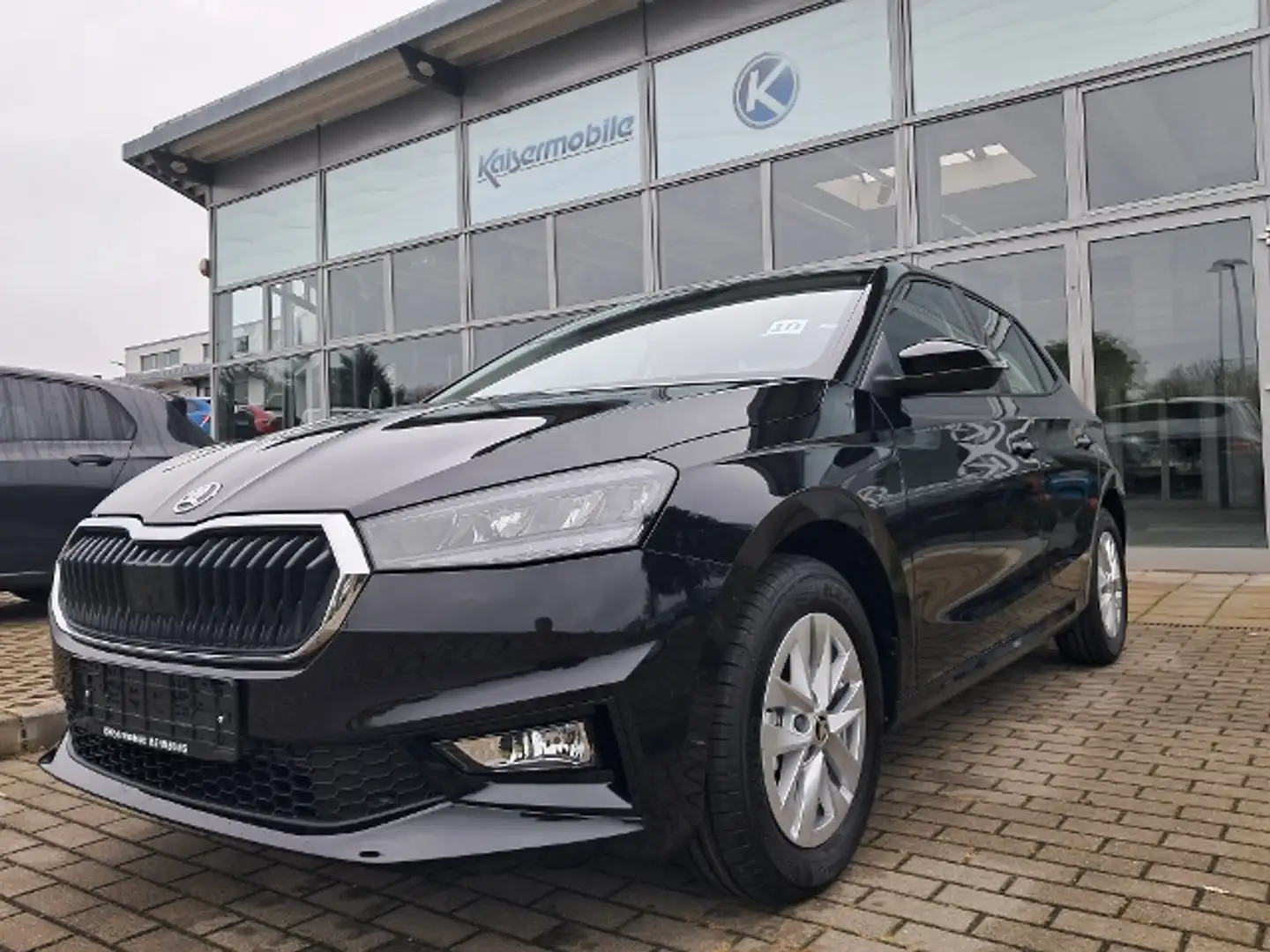 Skoda Fabia 1.0 MPI Selection KLIMA LED ALU Negro - 2