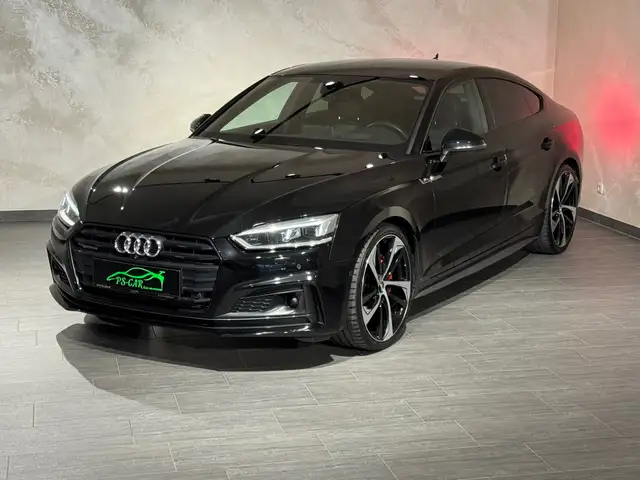 Audi A5 view 4