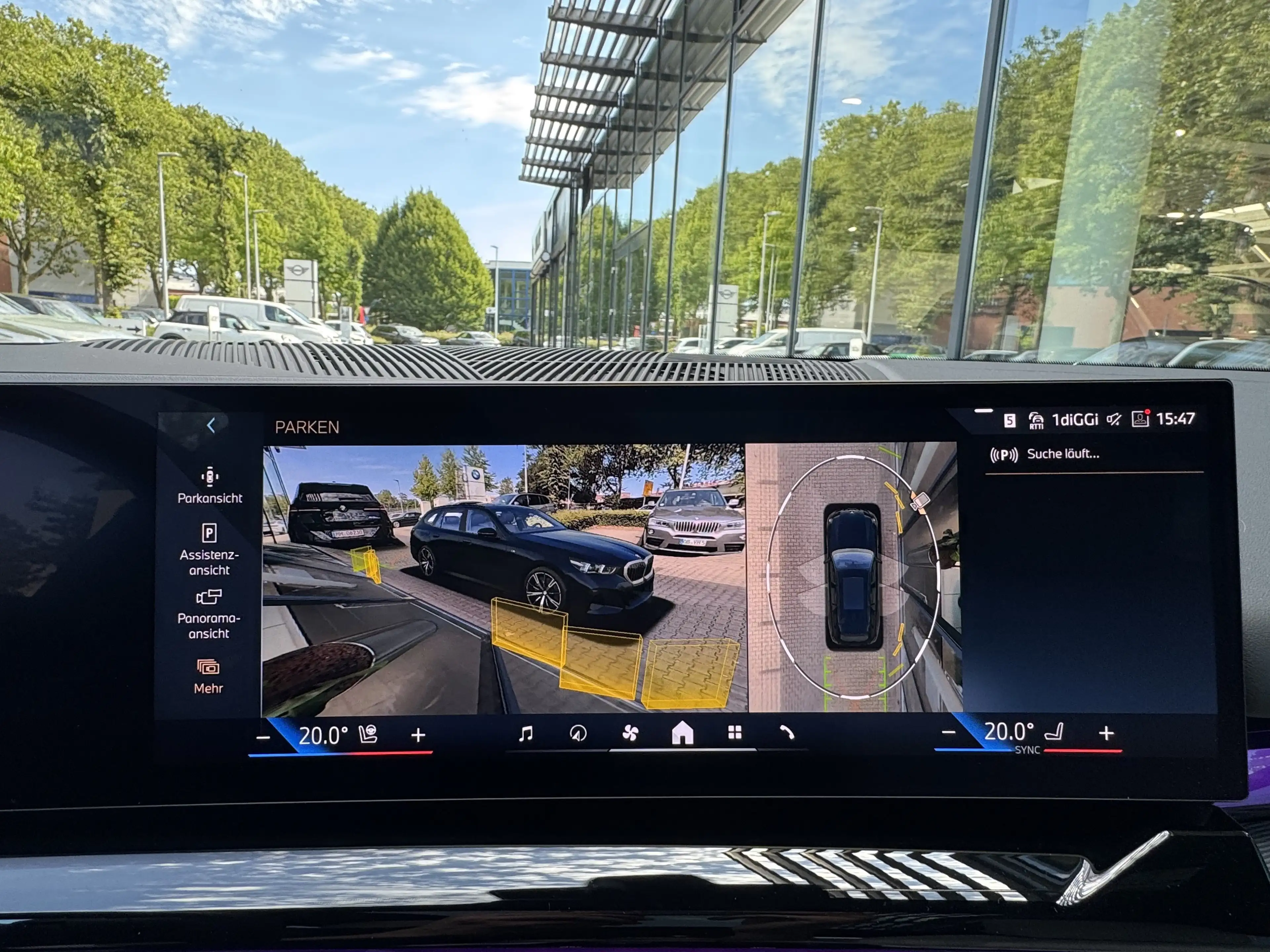 BMW 550 e xDrive Tou M Sport AHK PANO Ad.Fahr.Pro B&W — photo 13
