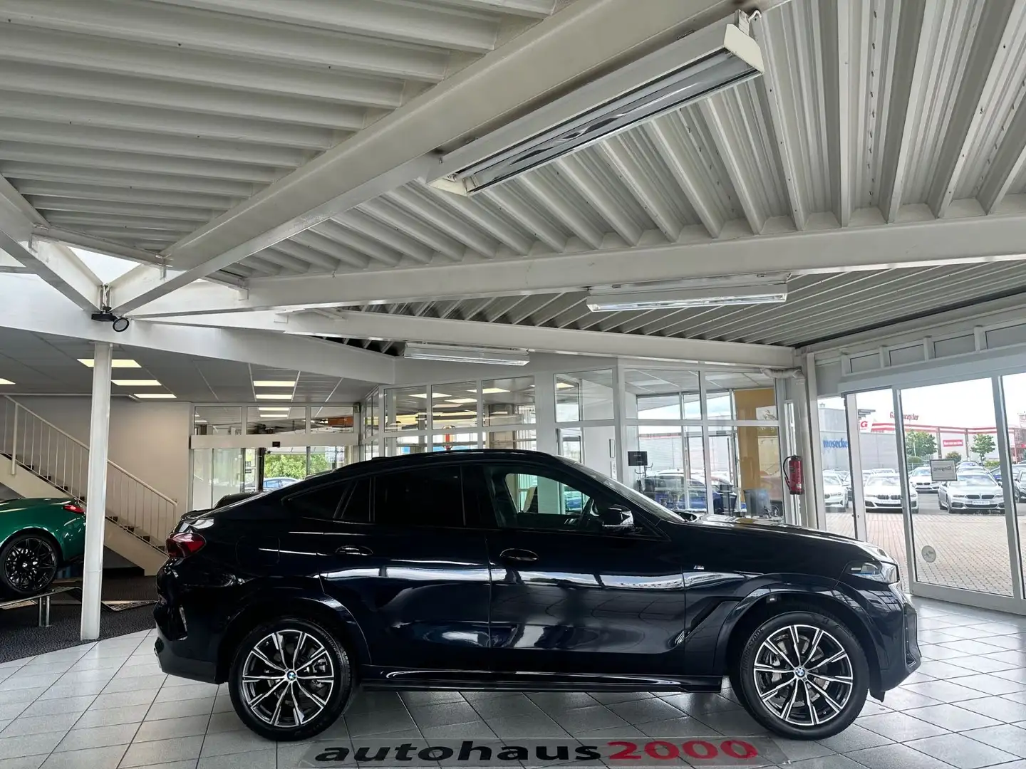 BMW X6 40d xDrive M Sportpaket HUD/LED/CAM Schwarz - 2