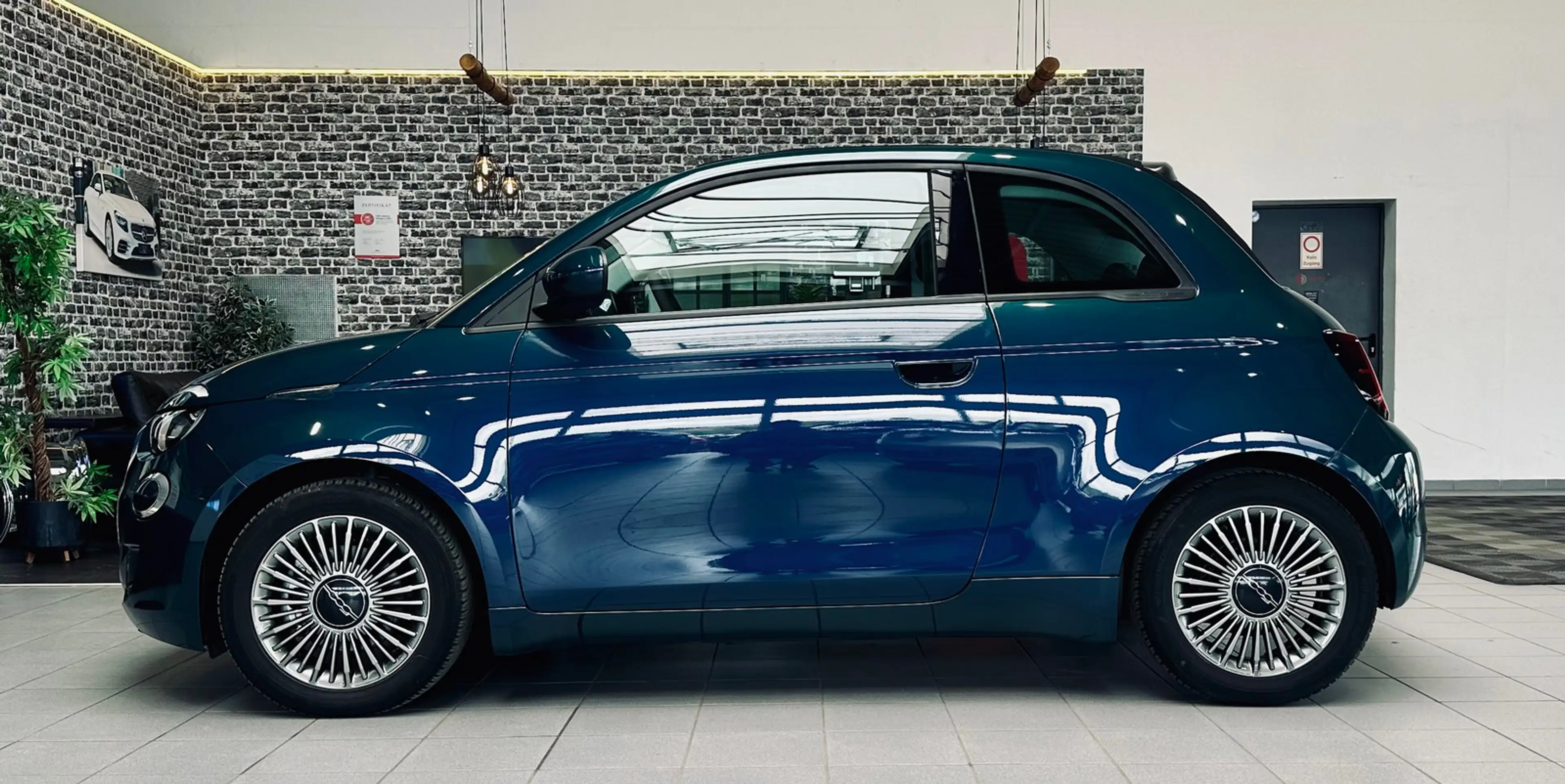 Fiat 500e 500 e Icon|87kW||NAVI|KAMERA|TEMP|MFL|SHZ — photo 8