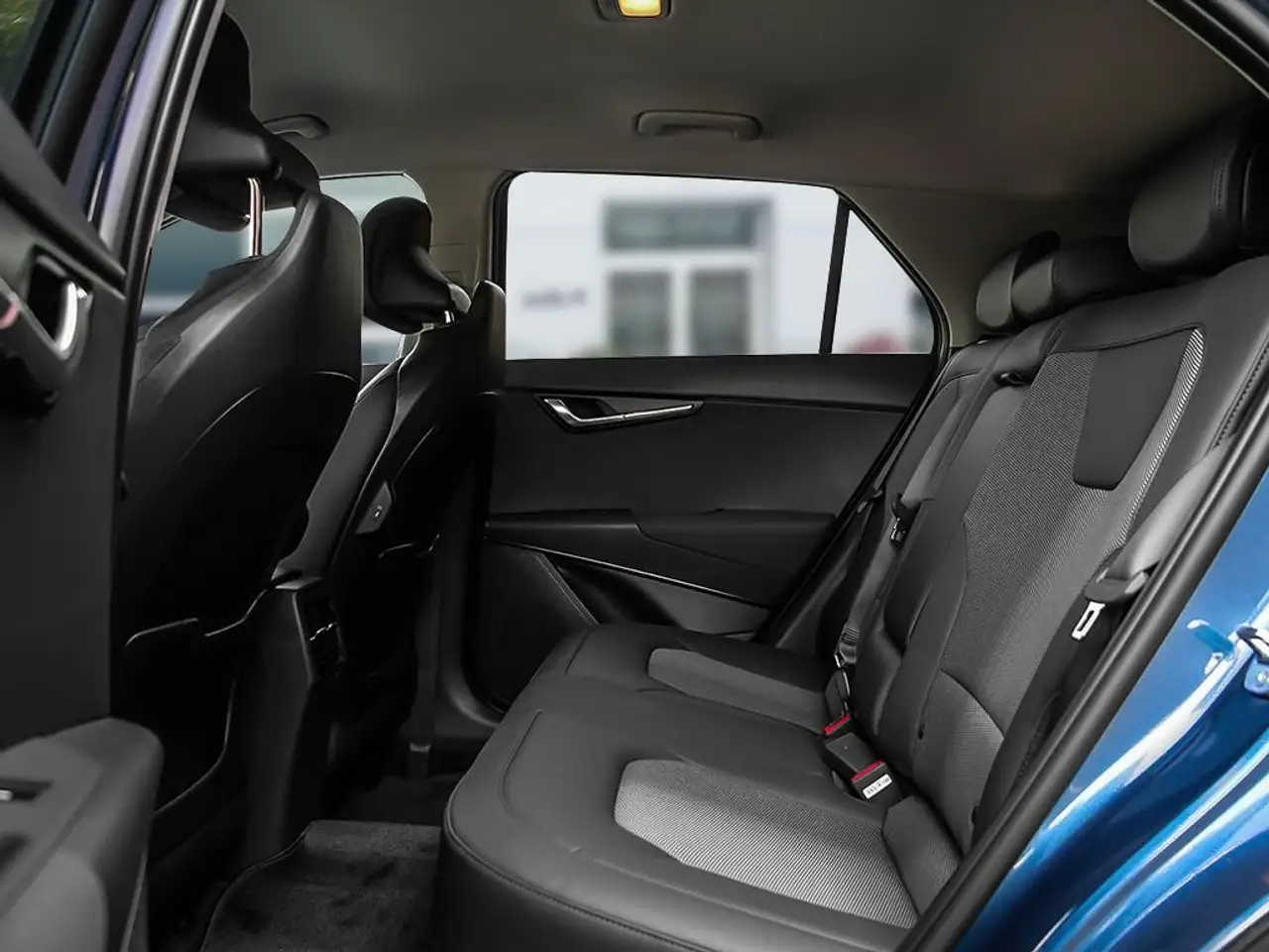 Kia Niro снимка Kia Niro