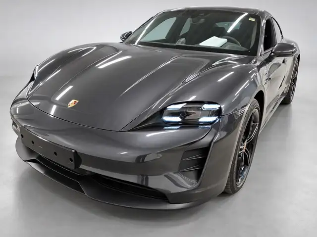 Porsche Taycan GTS/P Display/PDCC/HAL/HUD/360°/MEGA SPEC