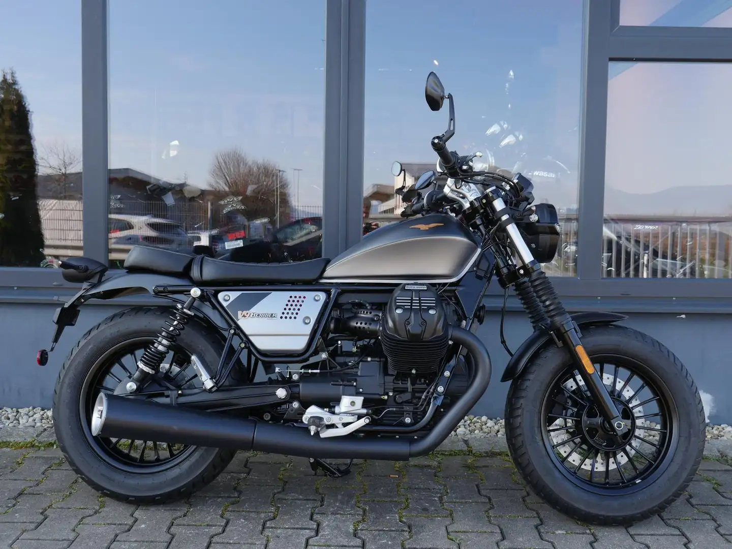 Moto Guzzi V 9 V9 Bobber SE - Special Edition - neu - Lager - 1