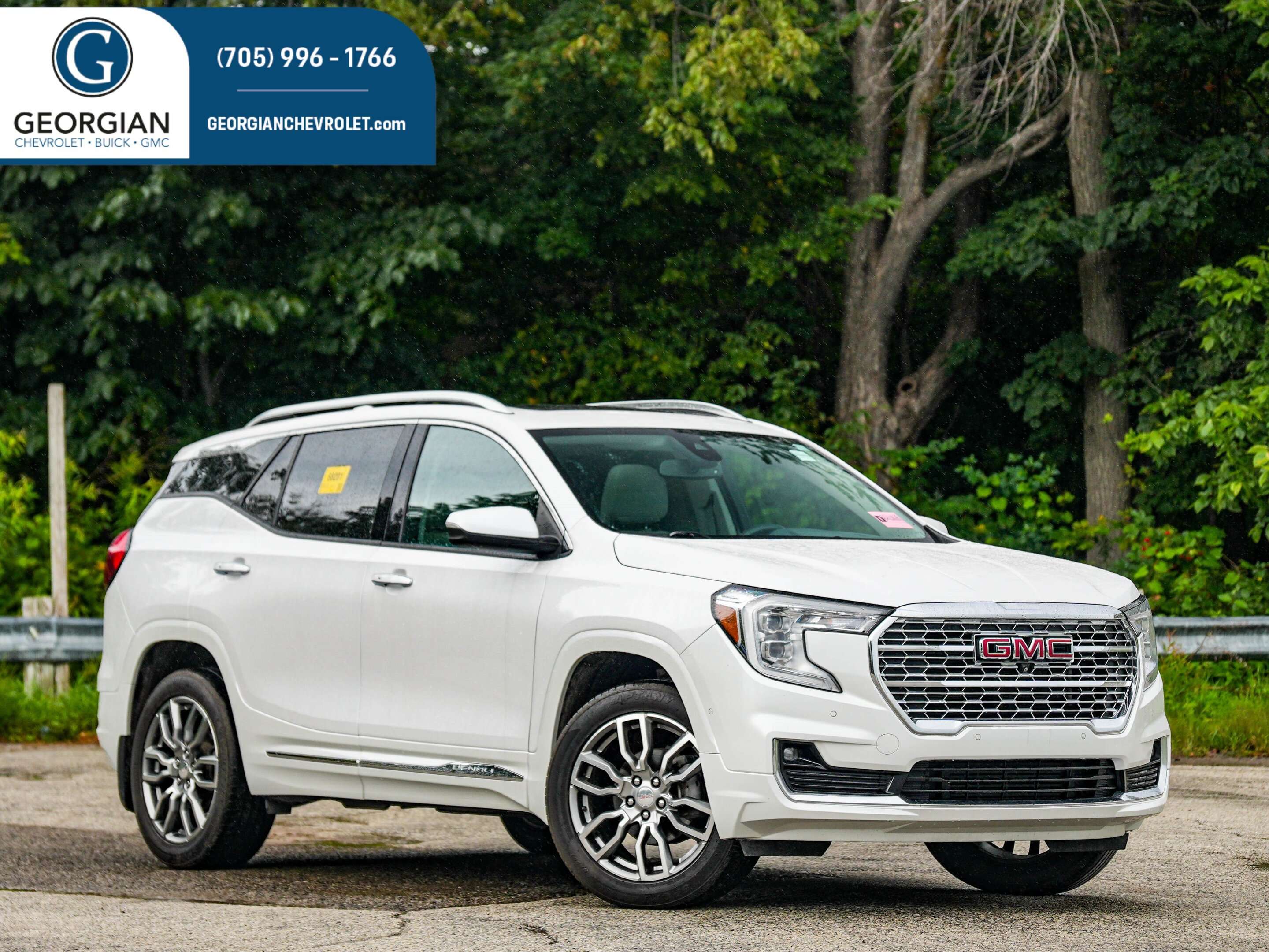 2022 GMC Terrain Denali- Pano Roof - Cooled / Heated Seats