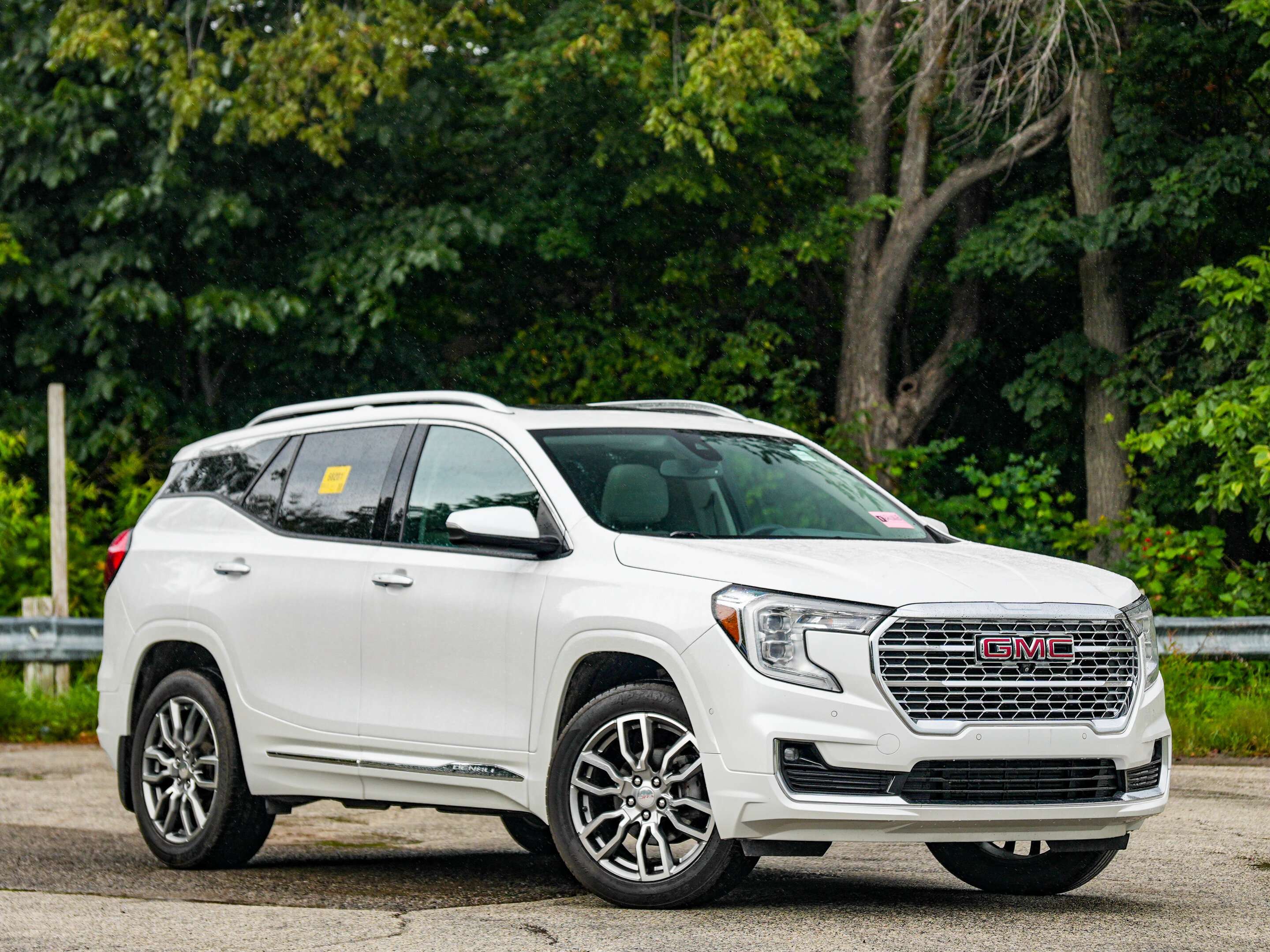 2022 GMC Terrain Denali- Pano Roof - Cooled / Heated Seats — снимка 1