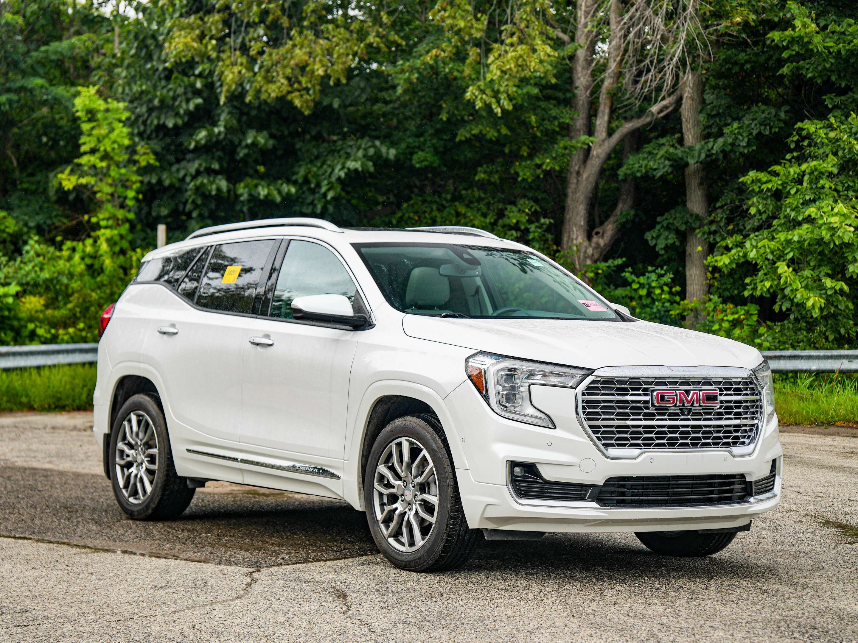 2022 GMC Terrain Denali- Pano Roof - Cooled / Heated Seats — снимка 1