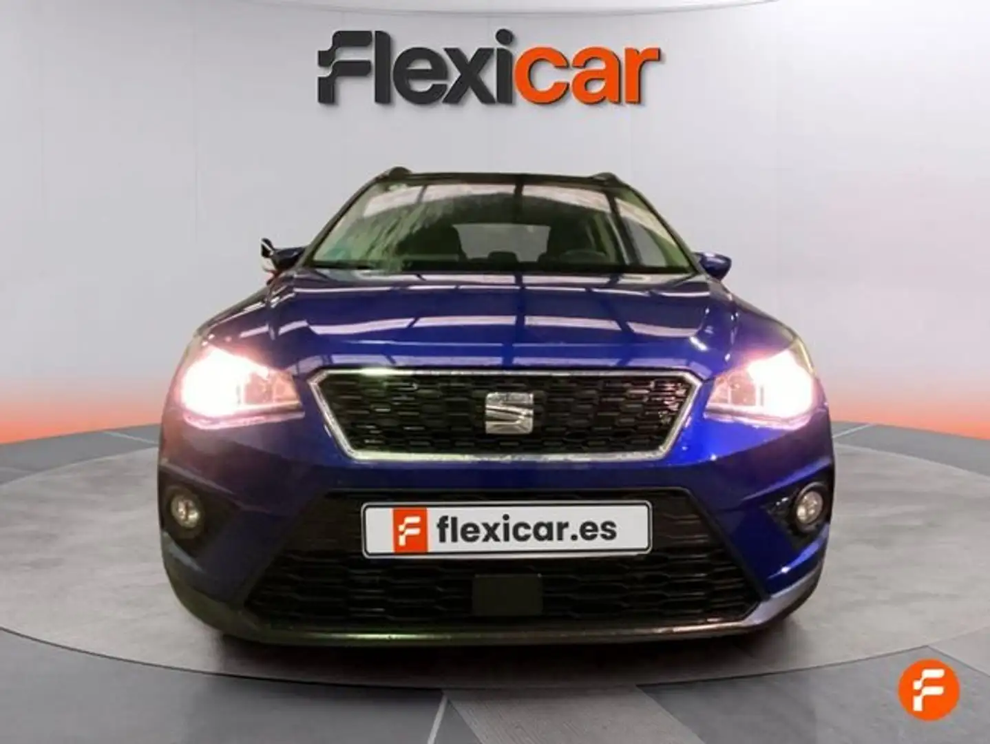 SEAT Arona 1.0 TSI S&S Style 110 Bleu - 2