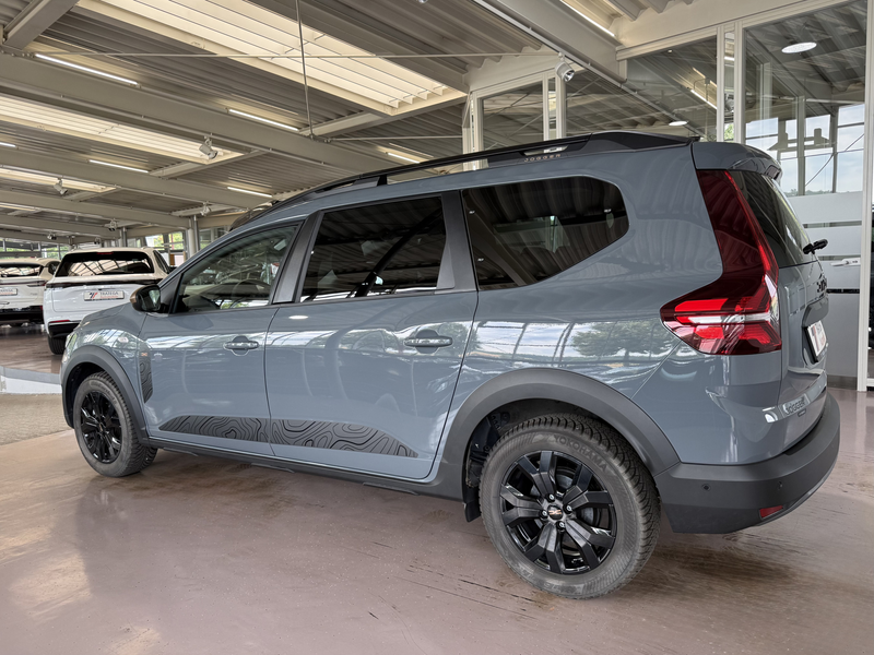 Dacia Jogger Hybrid 140 Extreme 7-Sitzer NAV TW SH GJR — photo 4