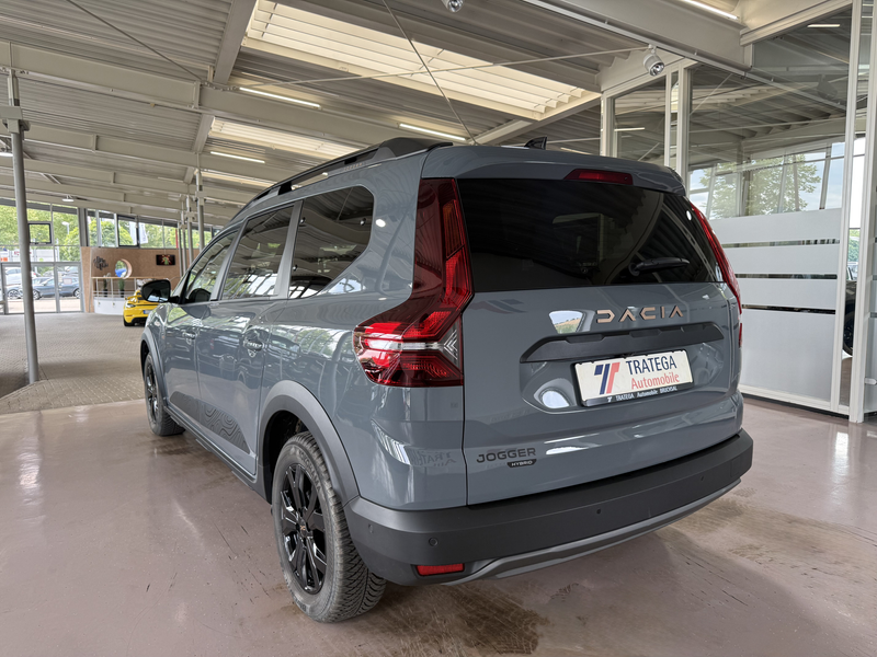 Dacia Jogger Hybrid 140 Extreme 7-Sitzer NAV TW SH GJR — photo 5