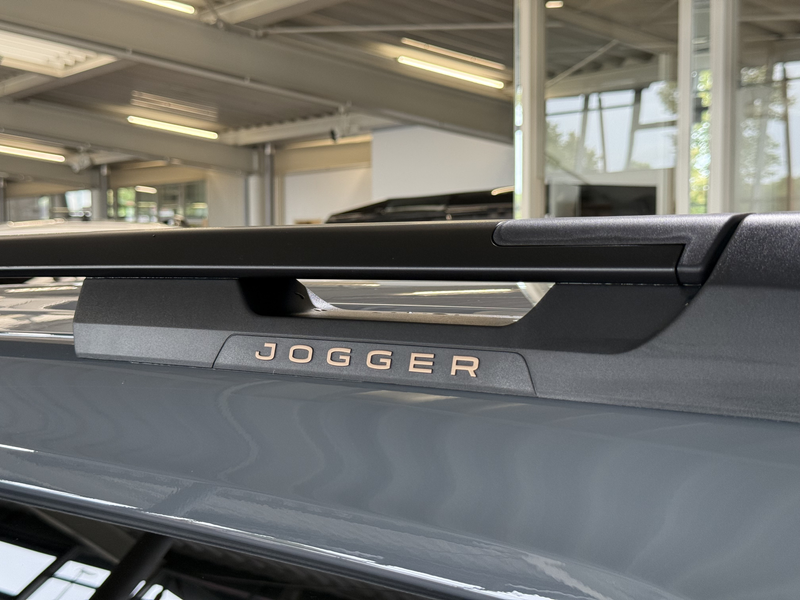 Dacia Jogger Hybrid 140 Extreme 7-Sitzer NAV TW SH GJR — photo 13