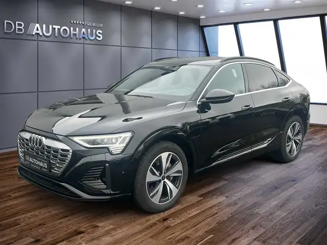 Audi Q8 S line 55 quattro
