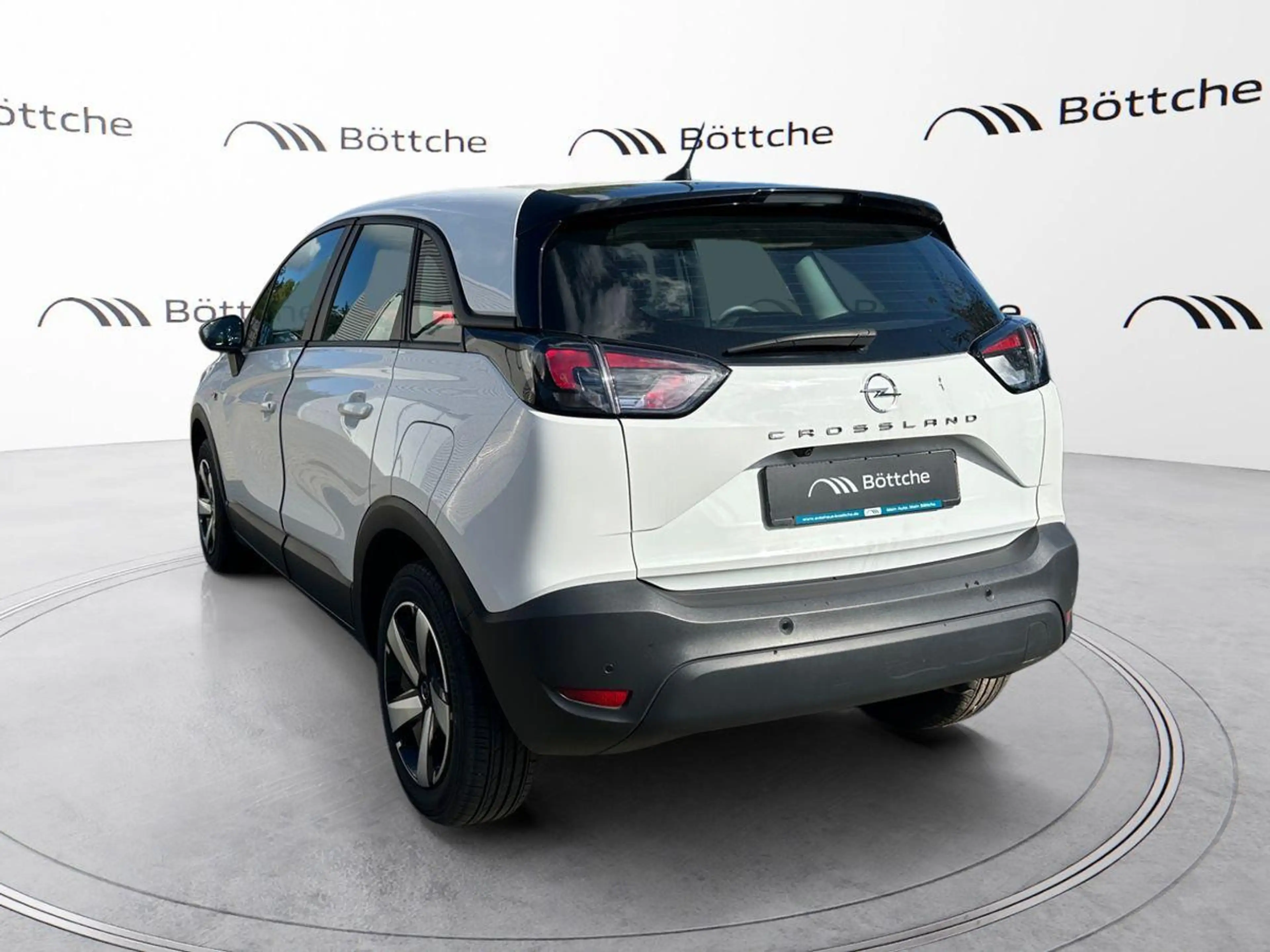 Opel Crossland Enjoy Metallic — photo 3