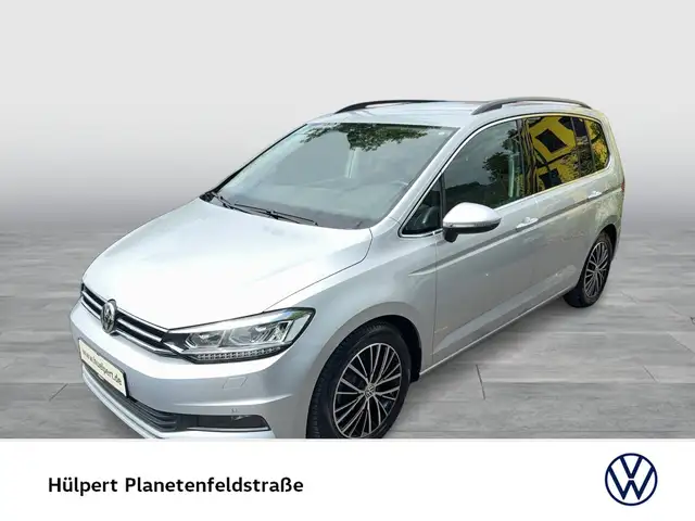 Volkswagen Touran 1.5 HIGHLINE KAMERA ACC ALU17" CARPLAY