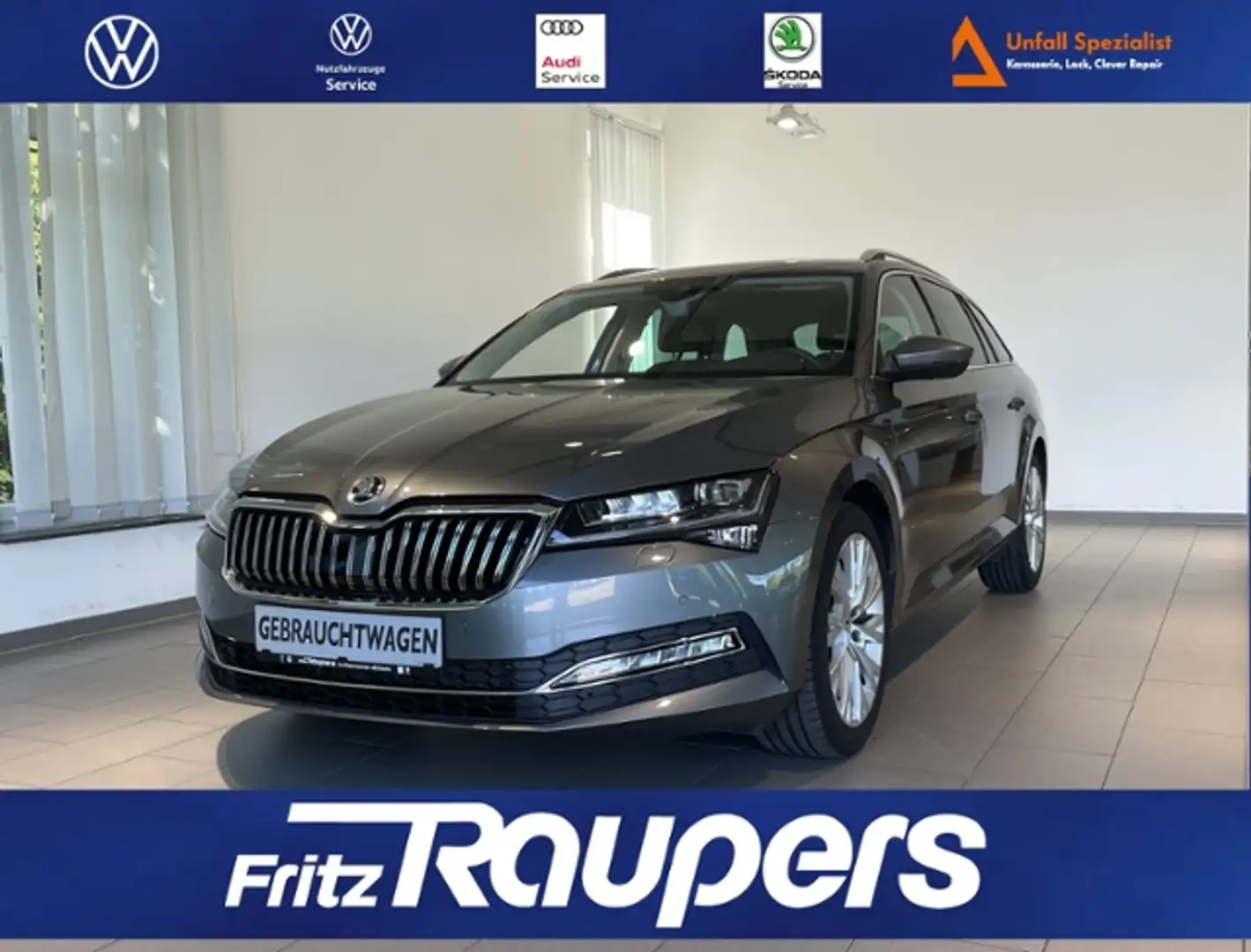 Skoda Superb Kombi 2.0 TDI Style +NAVI+AHK Gris - 1