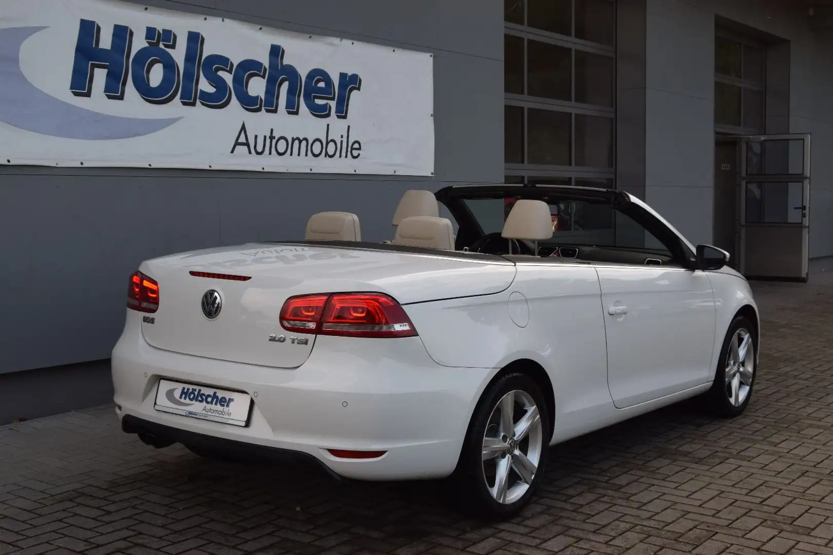 Volkswagen Eos 2.0 !AUTOM! Sport & Style,Navi,Leder,Sitzh, Blanc - 2