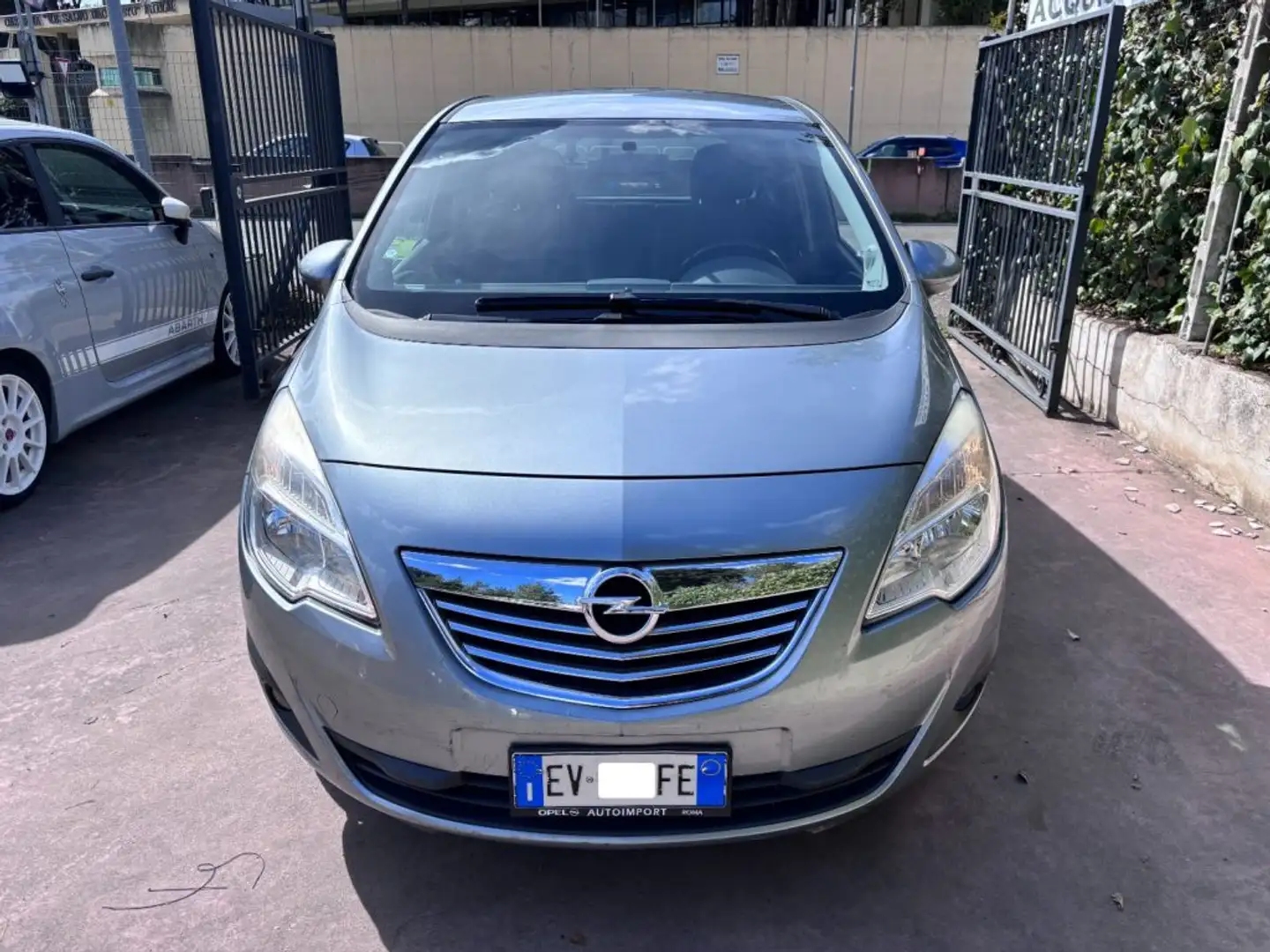 Opel Meriva 1.7 CDTI 110CV UNIPRO! Gümüş rengi - 2