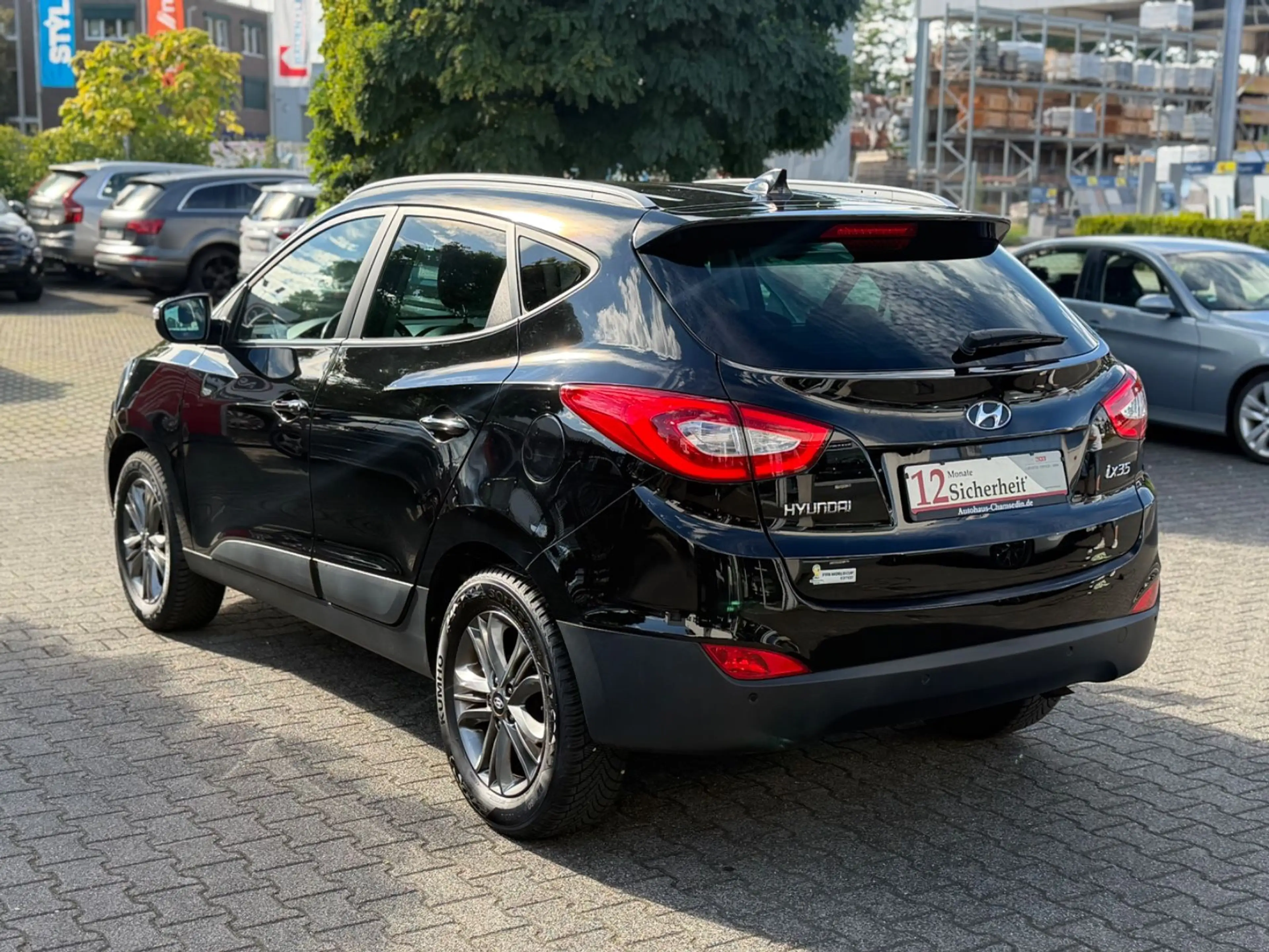 Hyundai iX35 FIFA World Cup Edition 2WD — photo 4