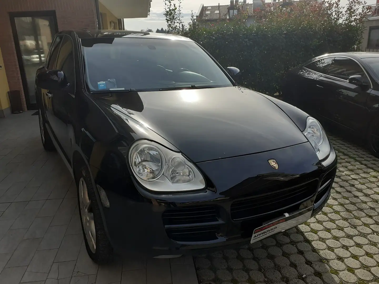 Porsche Cayenne 3.2 V6 250HP AUTOMATICA Schwarz - 2