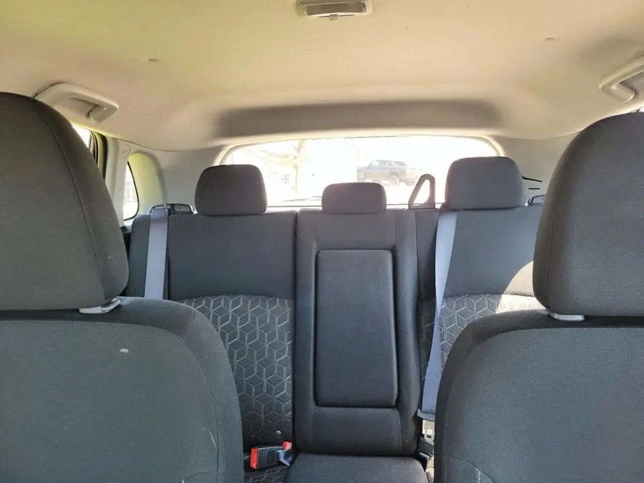 Mitsubishi RVR снимка Mitsubishi RVR