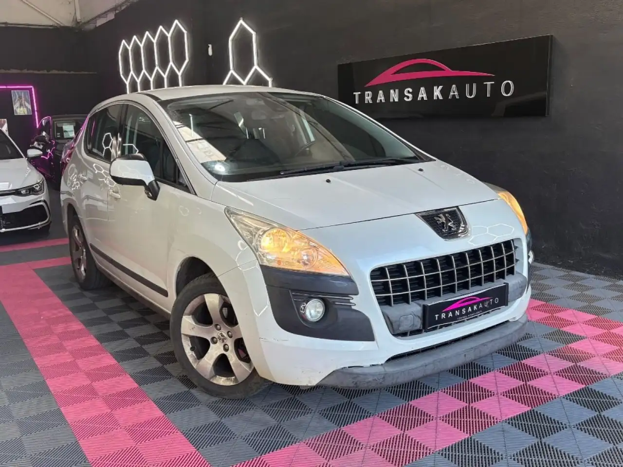 Peugeot 3008 Premium 110 ch 1.6 HDi SUIVI ~ REGULATEU