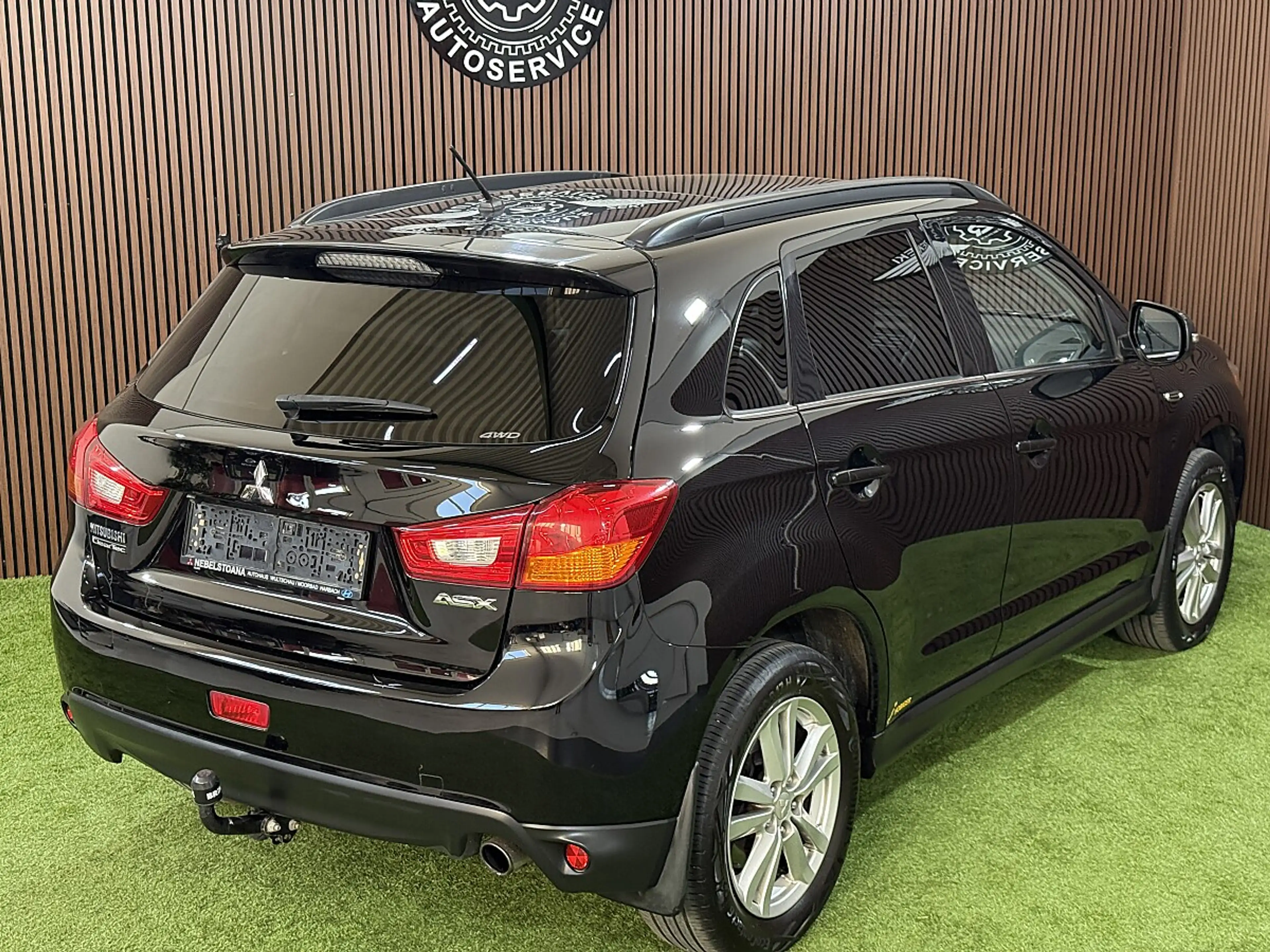 Mitsubishi ASX 1,8 DI-D LP Intense+ 4WD — photo 9