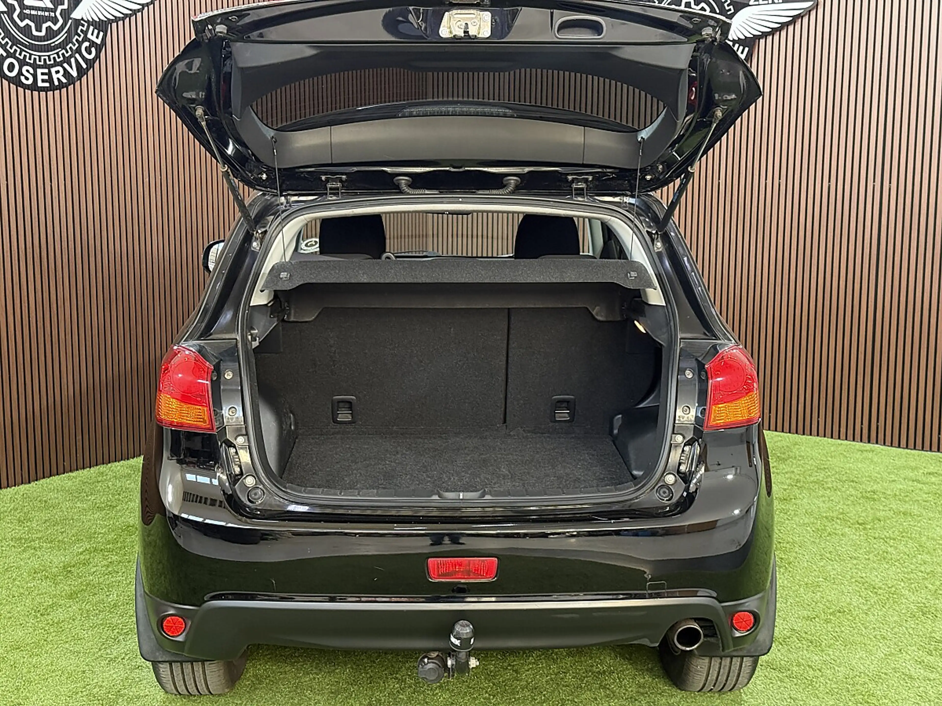 Mitsubishi ASX 1,8 DI-D LP Intense+ 4WD — photo 15