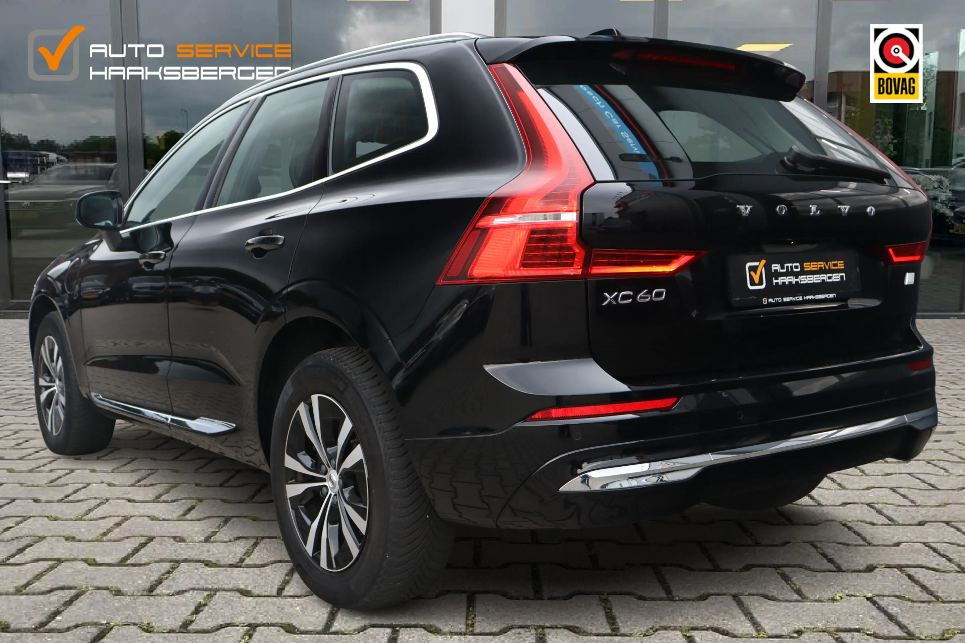 Volvo XC60 2.0 T6 Plug-in hybrid AWD Plus Dark | Pano | Trekh — photo 3