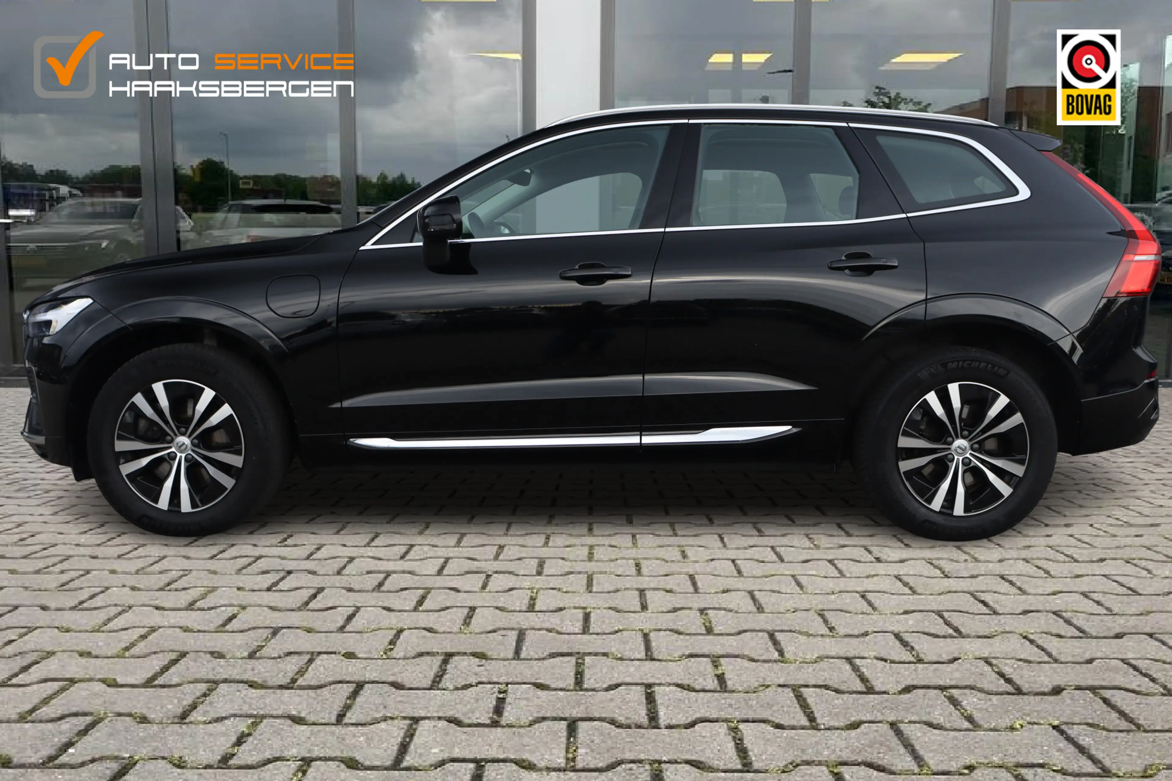 Volvo XC60 2.0 T6 Plug-in hybrid AWD Plus Dark | Pano | Trekh — photo 2