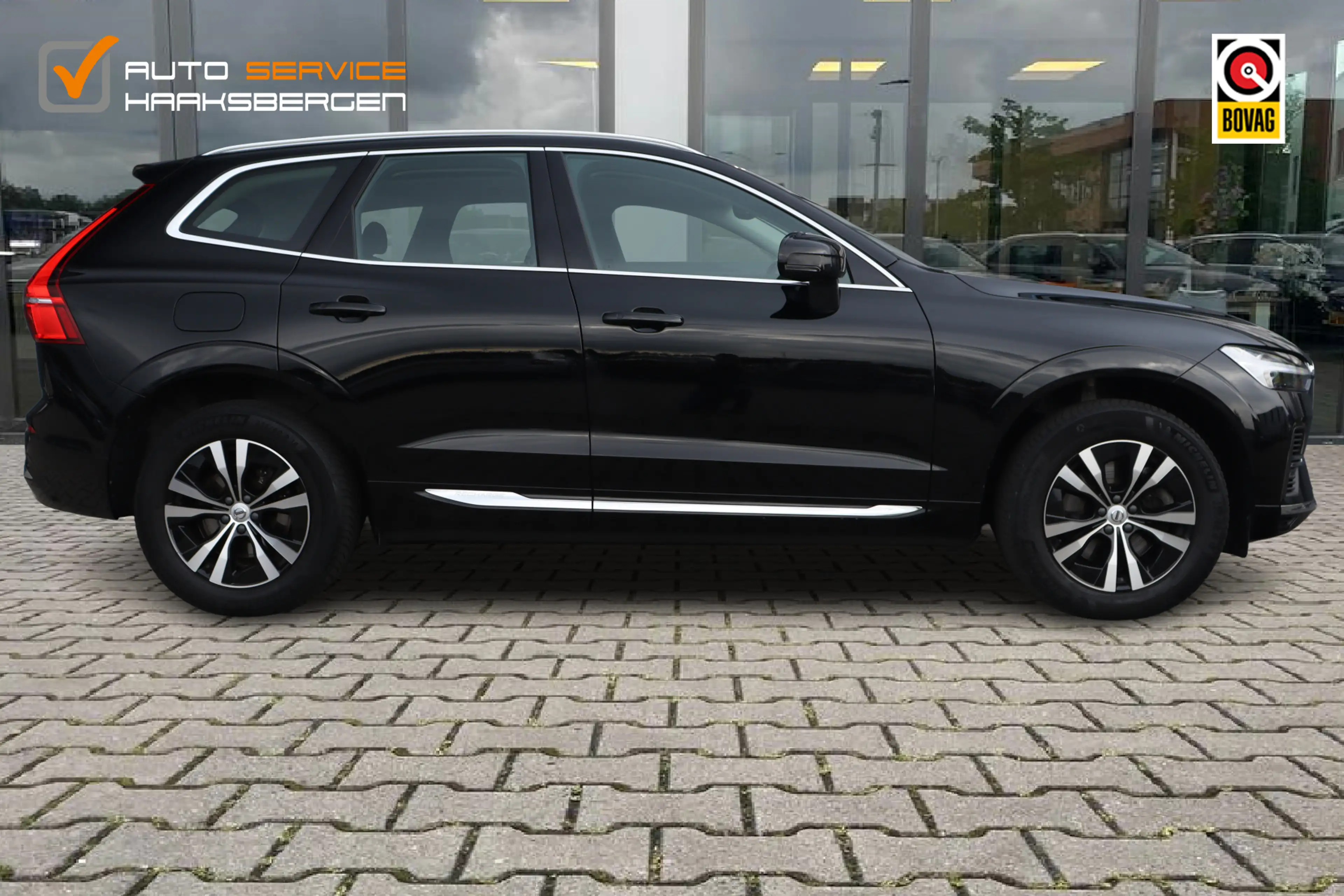 Volvo XC60 2.0 T6 Plug-in hybrid AWD Plus Dark | Pano | Trekh — photo 5